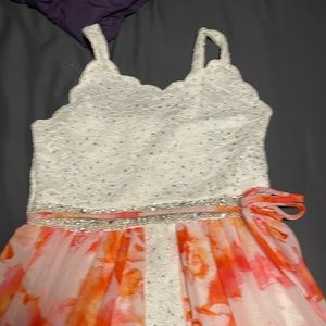 Girls dress
